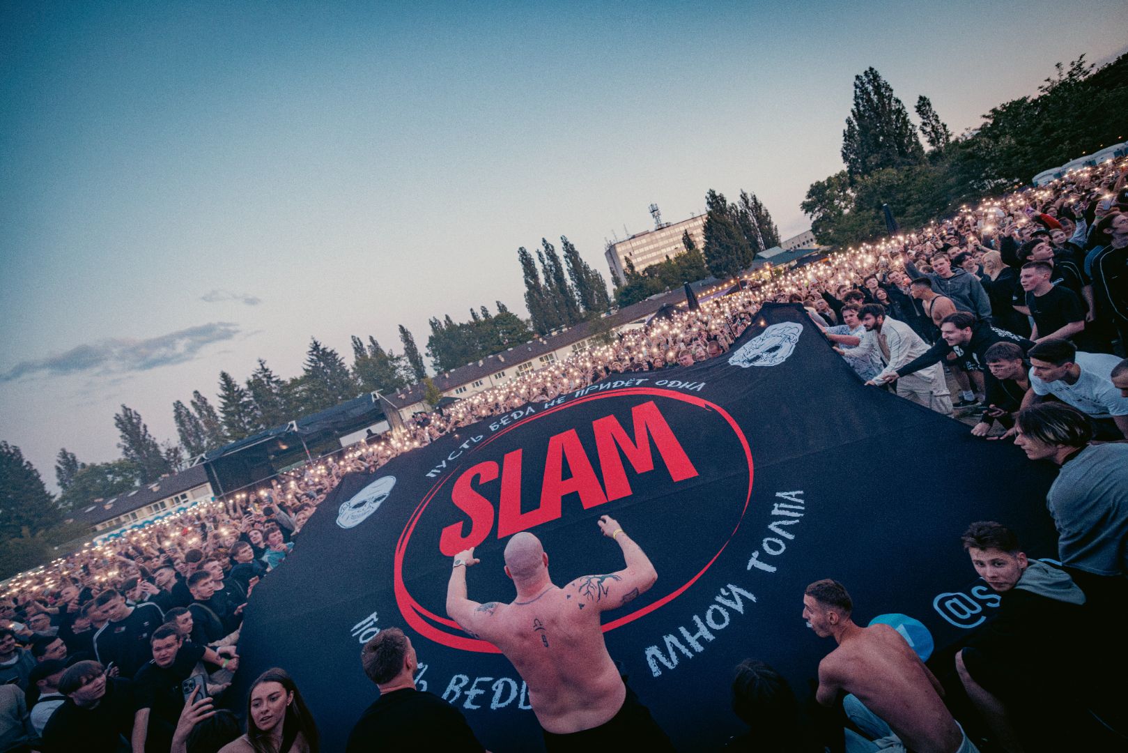 SLAM FLAG
